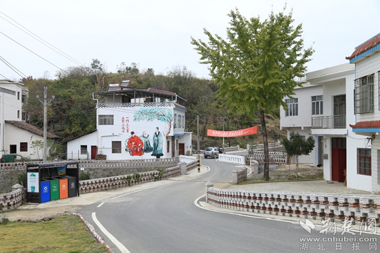 8、中國傳統(tǒng)村落大堝村_副本.jpg